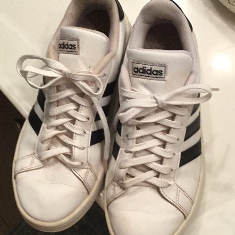 Leather AdidasTennis Shoes - Picture 1 of 7